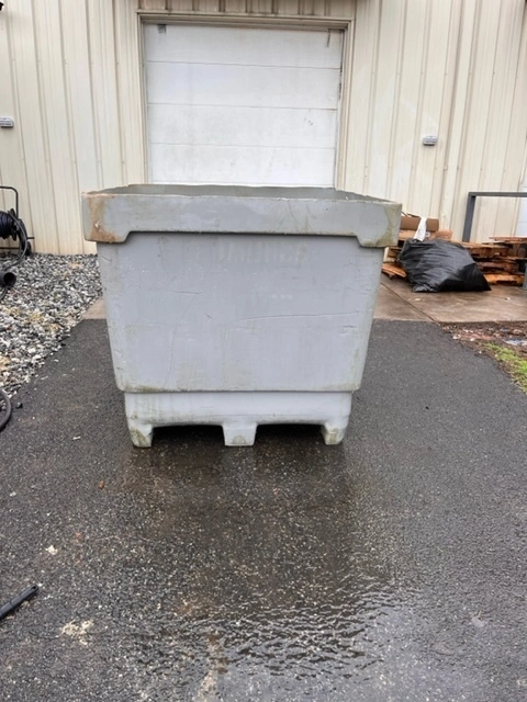 Used FIBERTECH F245 Bins Illinois US | M&M Equipment Corp. #1145007