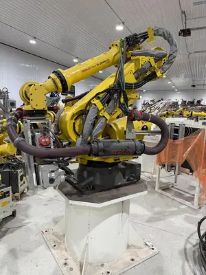 Used 2019 FANUC FANUC R-2000IC/210F Robots Michigan US | Aucto #1332197