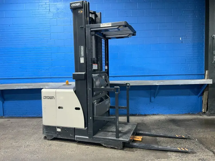 Used CROWN SP352030 Electric Lifters Ohio US | HGR 24 #1446266