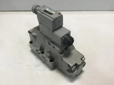 USED DOUBLE A QJ8T010A1E