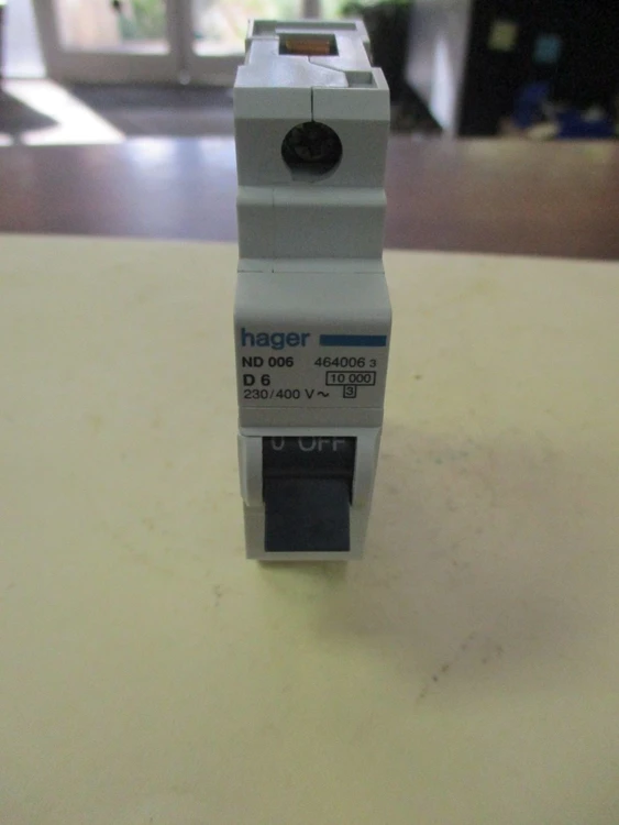 Used Hager ND006 (4640063) Circuit Breakers Arizona US | ASSET CONVERSION SPECIALISTS, INC. #306533