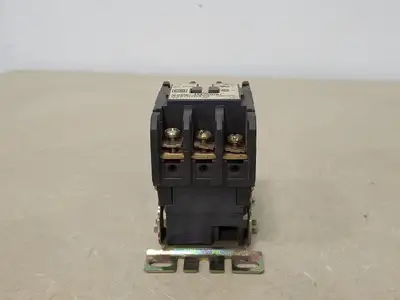 USED EATON C25DND330