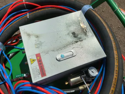 New JCT DB500 Dustless Blasting Unit, Includes SHWL Sand Blast Hose W.P. : 1.2 MPa, Approximately 53...