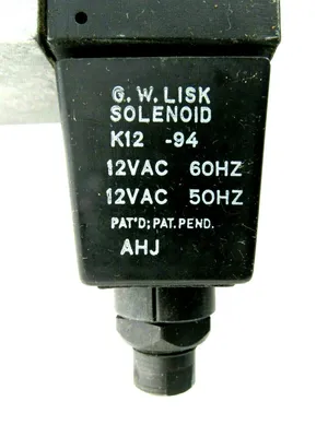 NEW PARKER D1W8C-Y31-FK SOLENOID VALVE D1W8CY31FK