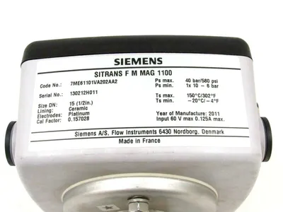 NEW SIEMENS 7ME61101VA202AA2 SITRANS F M MAG 1100 SENSOR FMMAG1100