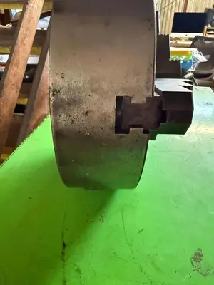 PHASE 2,  12" 3-Jaw Chuck 4" Hole Self Centering Jaws