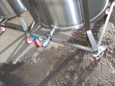 750L S/S Portable Tank