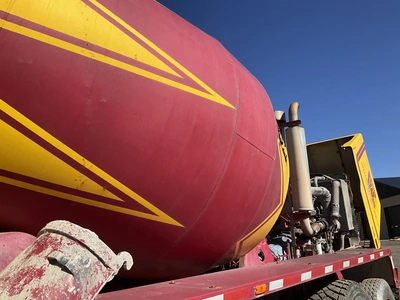 Used 1994 ADVANCE MIXER Concrete Mixer Trucks Michigan US | Miedema Asset Management Group #1579102