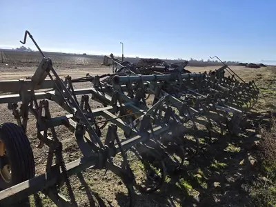 USED 2000 JOHN DEERE C20