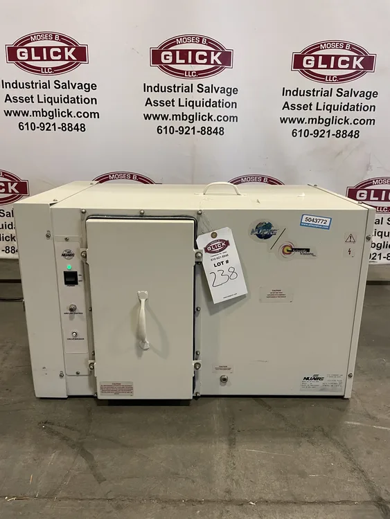 Used _UNKNOWN_ _UNKNOWN_ Biosafety Cabinets Pennsylvania US | Moses B Glick #1011611