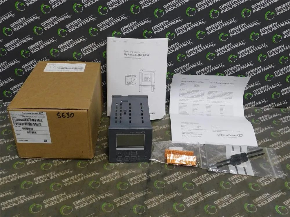 Endress Hauser CLM223-ID8005 Conductivity Transmitter 0-2000 mS/cm New
