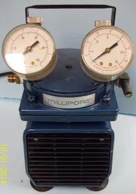 Used MILLIPORE XX5500000 Vacuum Pumps Texas US | Bamko Surplus Process Equipment #938117