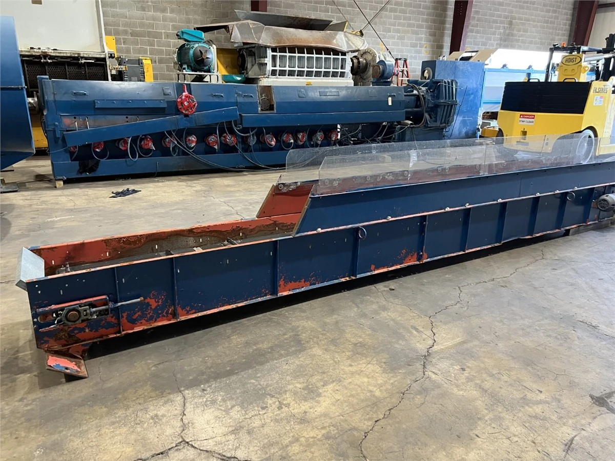 18" Wide Conveyor 19' Length, 2hp