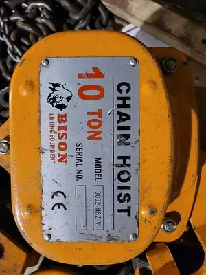 USED BISON 9002-HSZ-V