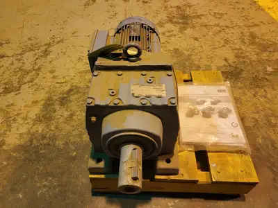New | in-Stock SEW-EURODRIVE R87DT100L4 Motors (misc) British Columbia CA | Lenmark #246290
