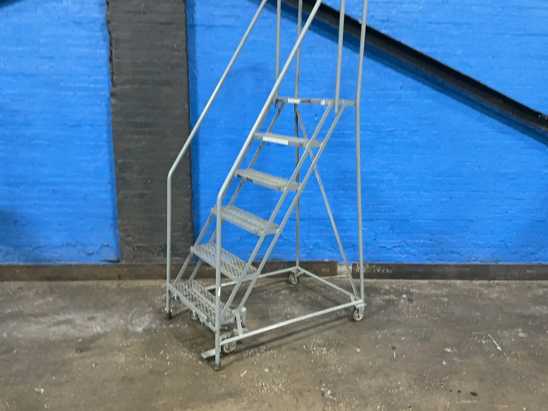 Used _UNKNOWN_ _UNKNOWN_ Ladders Ohio US | HGR 24 #1373291