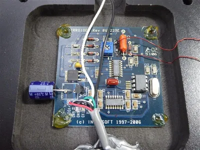 Intersoft WMROMR2 RFID Transponder TRR010EM Rev. 060223E Used