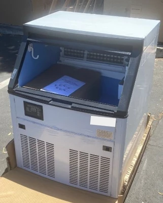 171-0129 290 lbs. Ice Machine & Bin