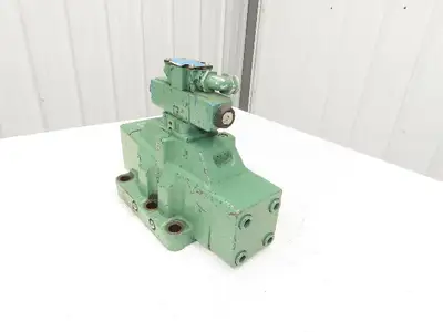 Vickers DG4V-3-6C-M-FW-B6-60 Directional Solenoid Valve 115V CETOP 10 Base