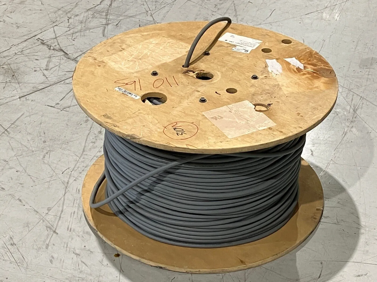 RF50679 | Turck  Reelfast Flexible Service Cable, Gray, PVC, 3 x 16AWG 10 FOOT - New Other