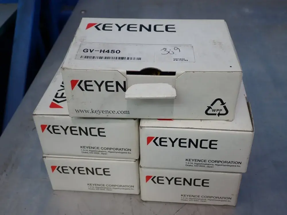 NEW KEYENCE GVH450