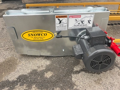 Snowco 20ft Hay Elevator Hay Elevator | County Equipment Company LLC (6)