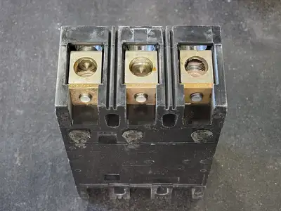 USED SIEMENS QJ23B200