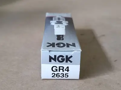 NEW NGK GR4 2635