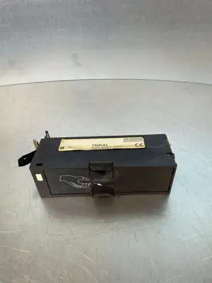 Schneider Automation TSXBLK4 32 Way Terminal Block (3.5.1)
