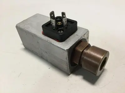 USED VICKERS ST307V2150B