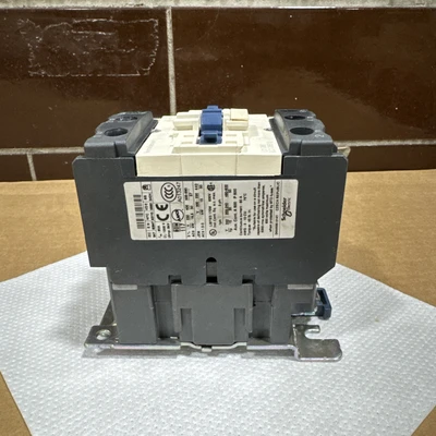 USED Schneider Electric/Telemecanique 0444920 0141
