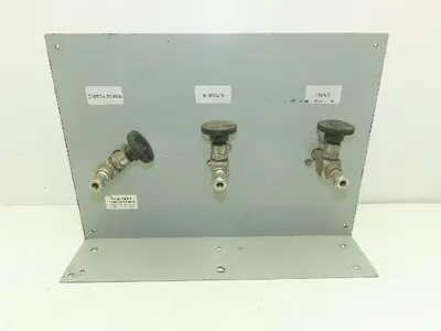 Concoa 6242412 Laser Gas Supply Regulator Panel Helium Nitrogen Carbon Dioxide