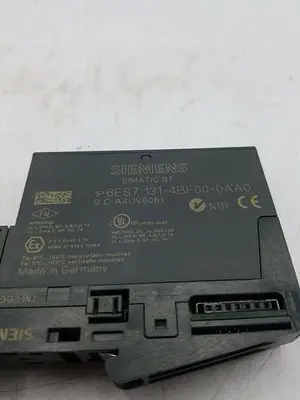 USED SIEMENS 6ES7 131-4BF00-0AA0