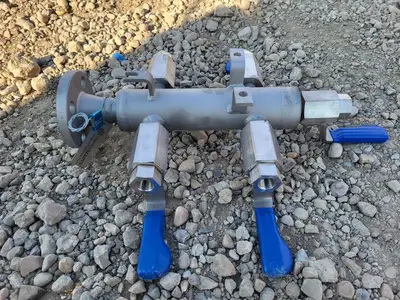 4-Way Air Header w/ 1/2" Ball Valves