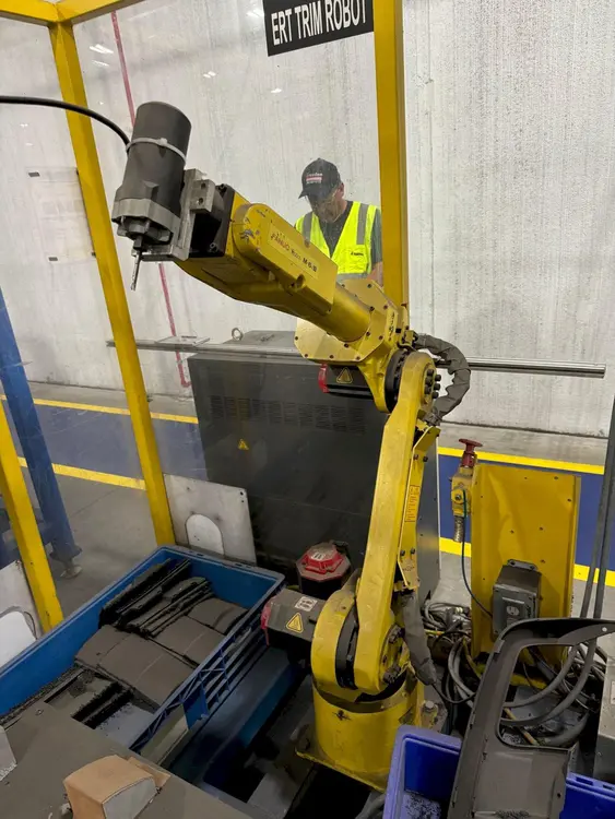Used 2012 FANUC M-6IB/20 Robots Ohio US | G-2000, Inc. #1079784