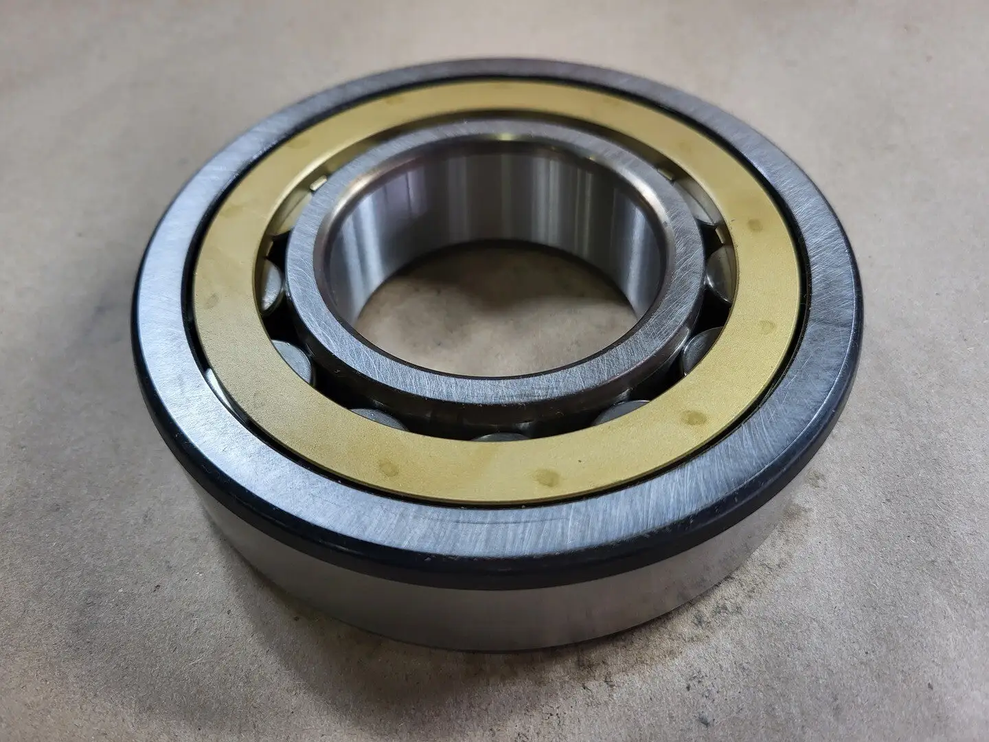 NEW SKF NJ313M