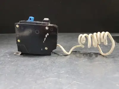 15 Amp, 1 Pole, 240 volts Circuit Breaker