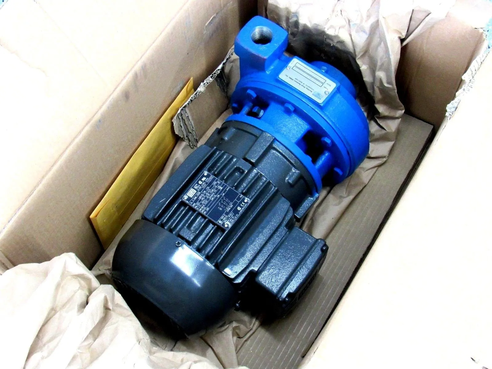 NEW STERLING FV27070 PUMP MOTOR 143JM 3HP 1720 RPM 575 V C610AM