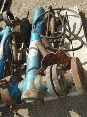 USED PE LARKIN 14004-FFS PULSATION DAMPENER