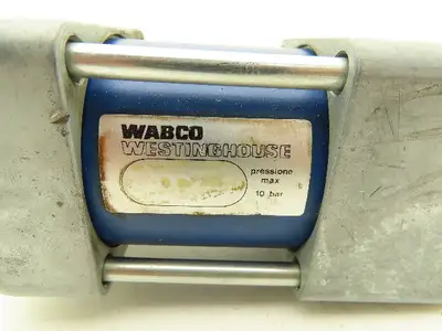 Wabco Westinghouse Pneumatic Air Cylinder 2.5" Bore 1" Stroke Clevis Mount