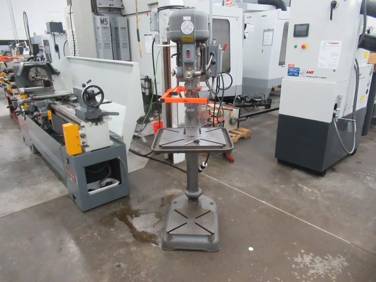 Used WALKER TURNER 70-400 Drill Press (Woodworking) Minnesota US | Machinesused.com #225825