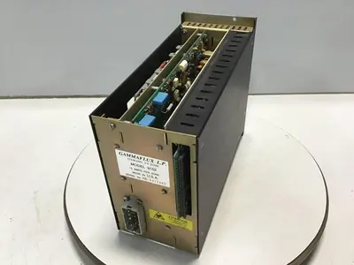 USED HUSKY 9152