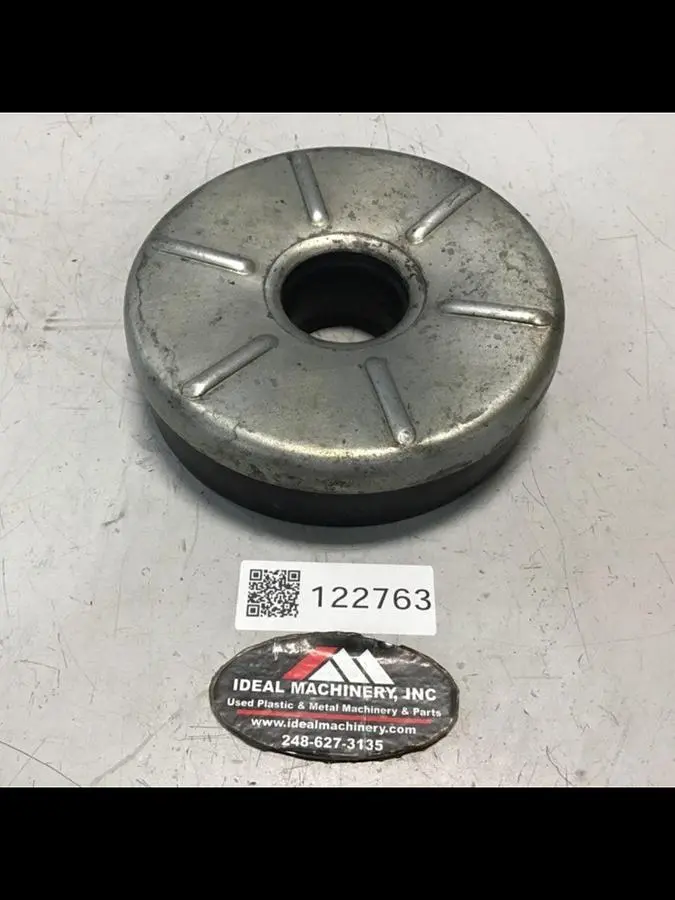 USED METAL FABRICATOR LEVELING PAD