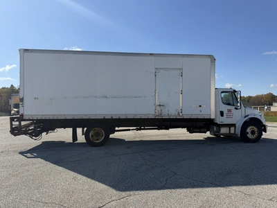 Used 2008 FREIGHTLINER BUSINESS CLASS M2 26' BOX TRUCK Box trucks Ohio US | Miedema Asset Management Group #1709414