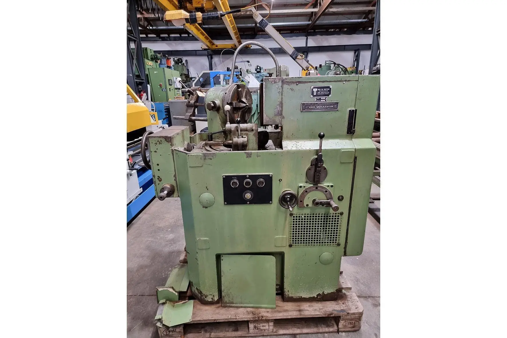USED TRETTER DRILL SHARPENING MACHINE