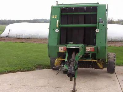 Used JOHN DEERE 335 Square Balers Ohio US | Trustworthy Equipment #1403525