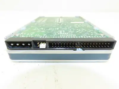 Western Digital 21200 Caviar Hard Drive AT Compatible IDE 1281.9MB