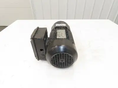 Sew-Eurodrive R32DT80N4 Inline Gearmotor 4.5:1 Reducer 374rpm 1Hp 230/460V 3PH
