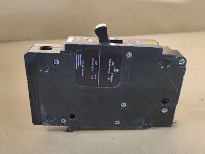 Used SQUARE D EDB16015 Switchgears British Columbia CA | Lenmark #239900