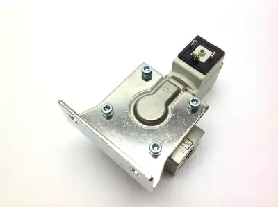 USED SMC SOLENOID VALVE AC 110V 7VA